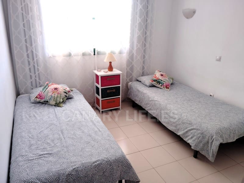 2 quarto Apartamento para arrendar em Puerto Rico - 1 200 € (Ref: 9690399)