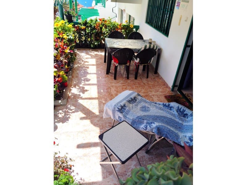 2 quarto Apartamento para arrendar em Puerto Rico - 1 200 € (Ref: 9690399)