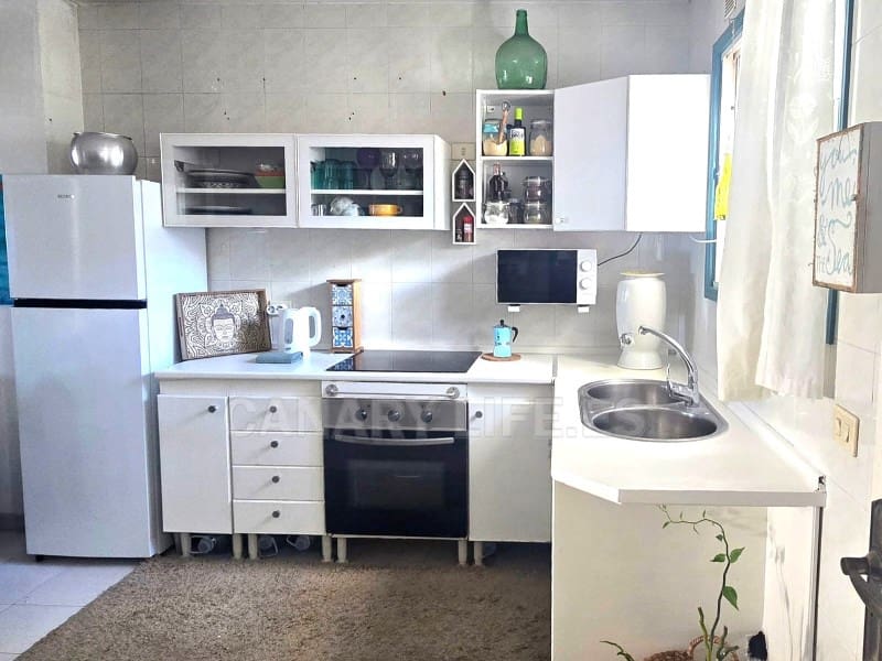 Studio for rent in Arguineguin - € 1,000 (Ref: 9955703)