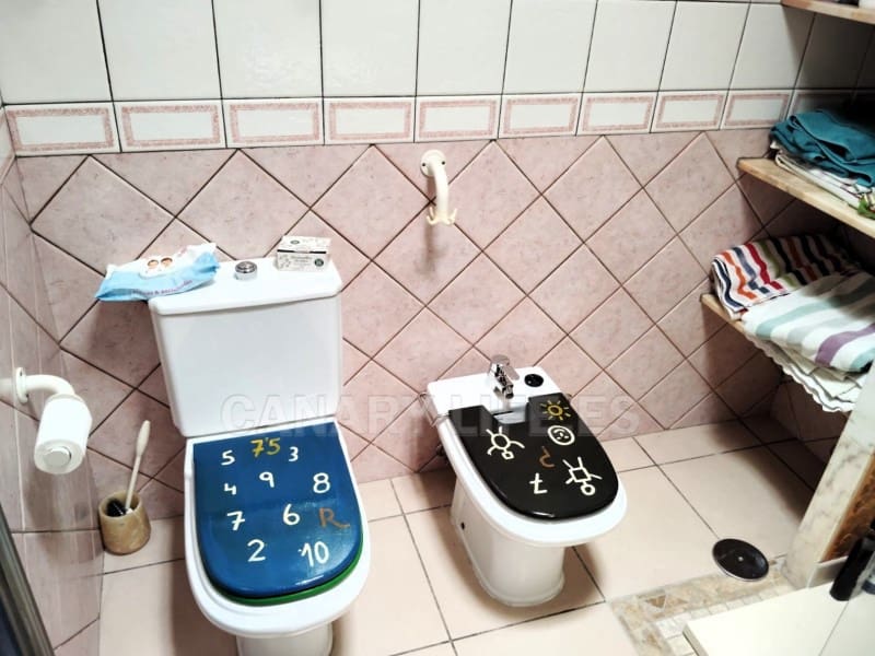 3 sovrum Semi-fristående Villa att hyra i Arguineguin med garage - 2 000 € (Ref: 9984553)