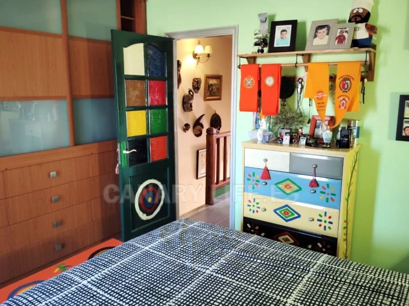3 sovrum Semi-fristående Villa att hyra i Arguineguin med garage - 2 000 € (Ref: 9984553)