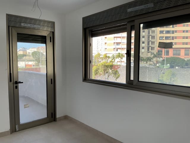3 soveværelse Lejlighed til salg i Toscal, Santa Cruz de Tenerife med garage - € 472.000 (Ref: 7535978)