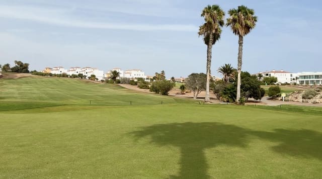 2 quarto Apartamento para venda em Amarilla Golf, San Miguel de Abona com garagem - 385 000 € (Ref: 8206538)