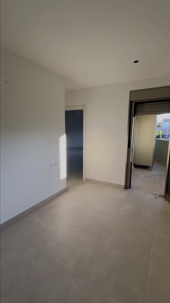 Apartamento de 3 habitaciones en Santa Cruz de Tenerife en venta con piscina garaje - 480.000 € (Ref: 8944839)