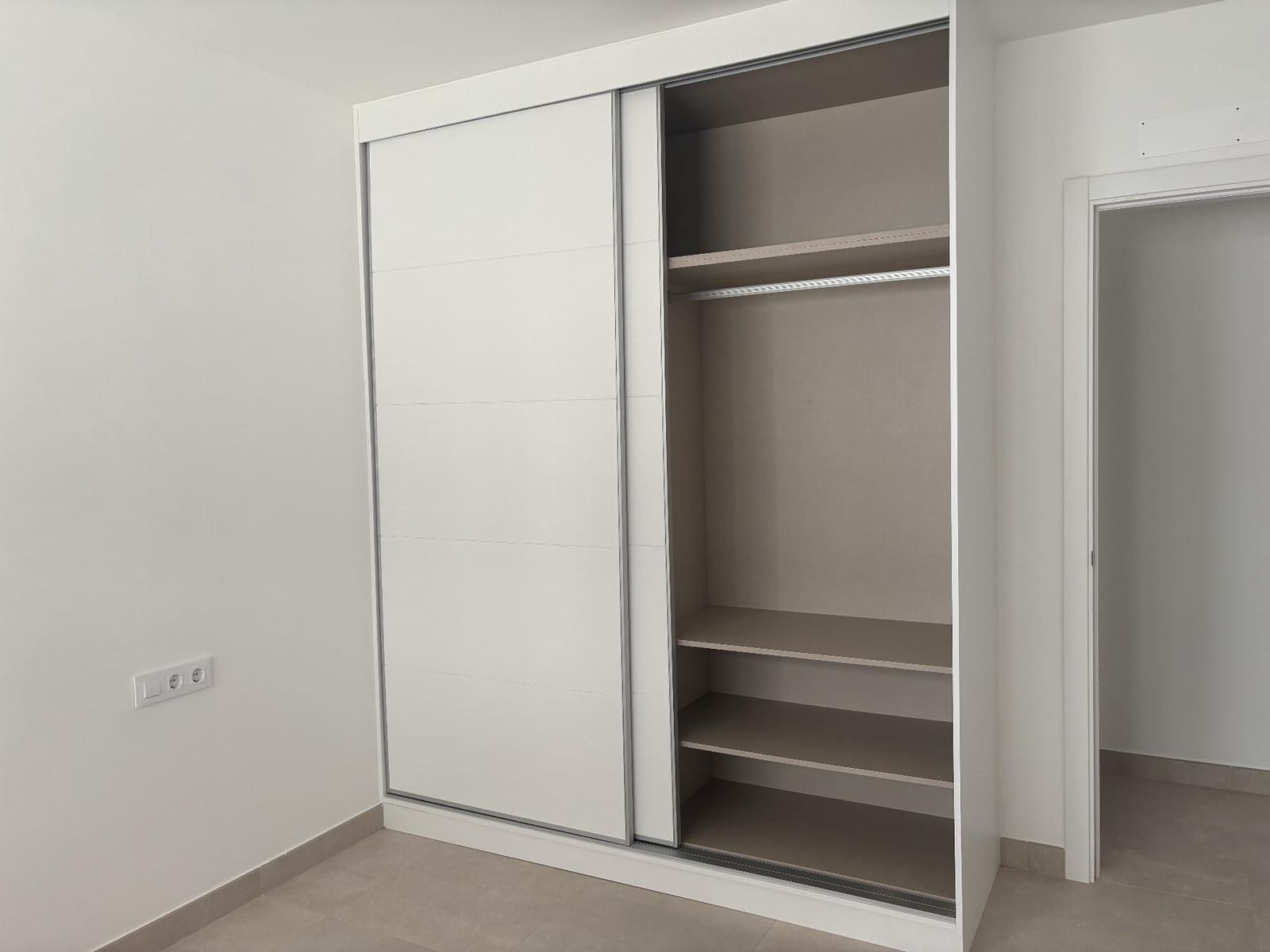 Apartamento de 3 habitaciones en Santa Cruz de Tenerife en venta con piscina garaje - 480.000 € (Ref: 8944839)