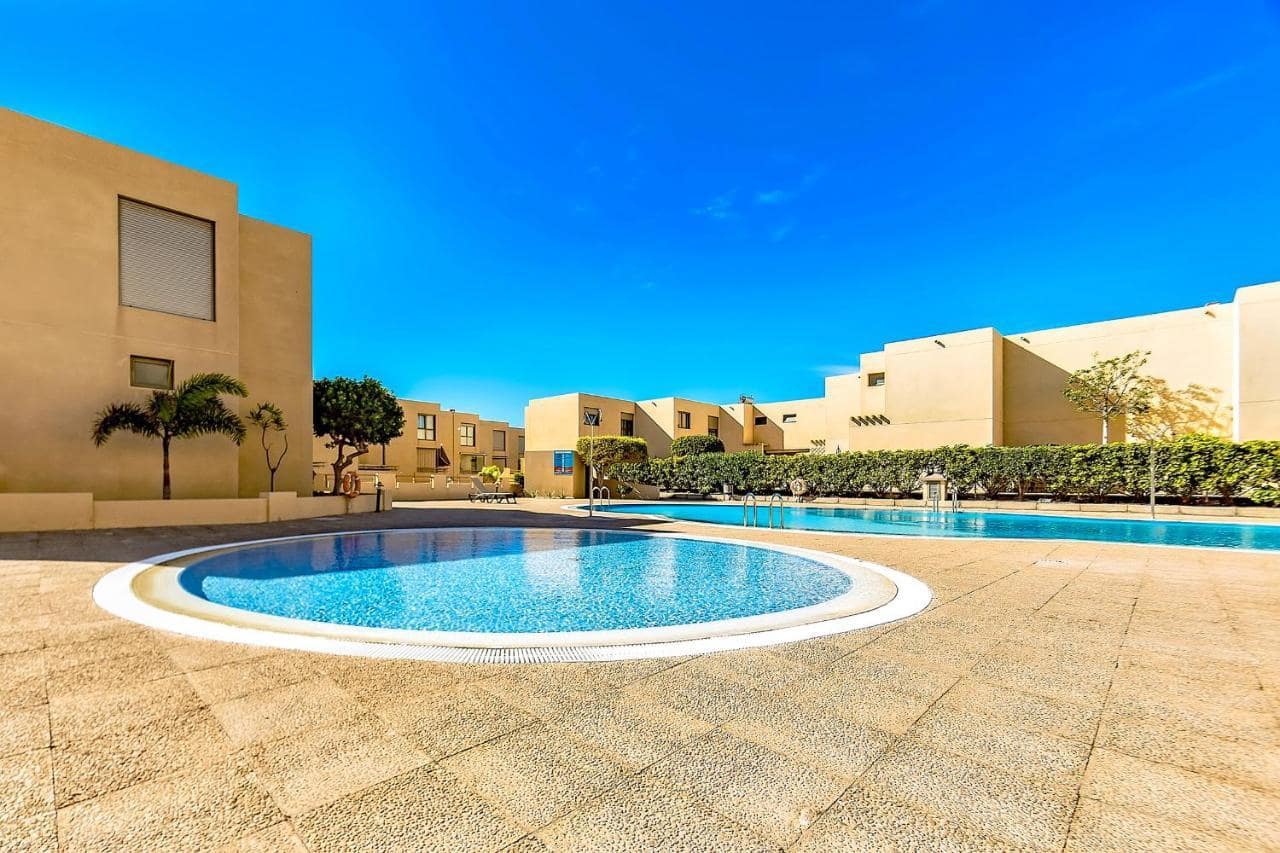 2 camera da letto Villa in vendita in Granadilla de Abona con piscina garage - 390.000 € (Rif: 8944843)