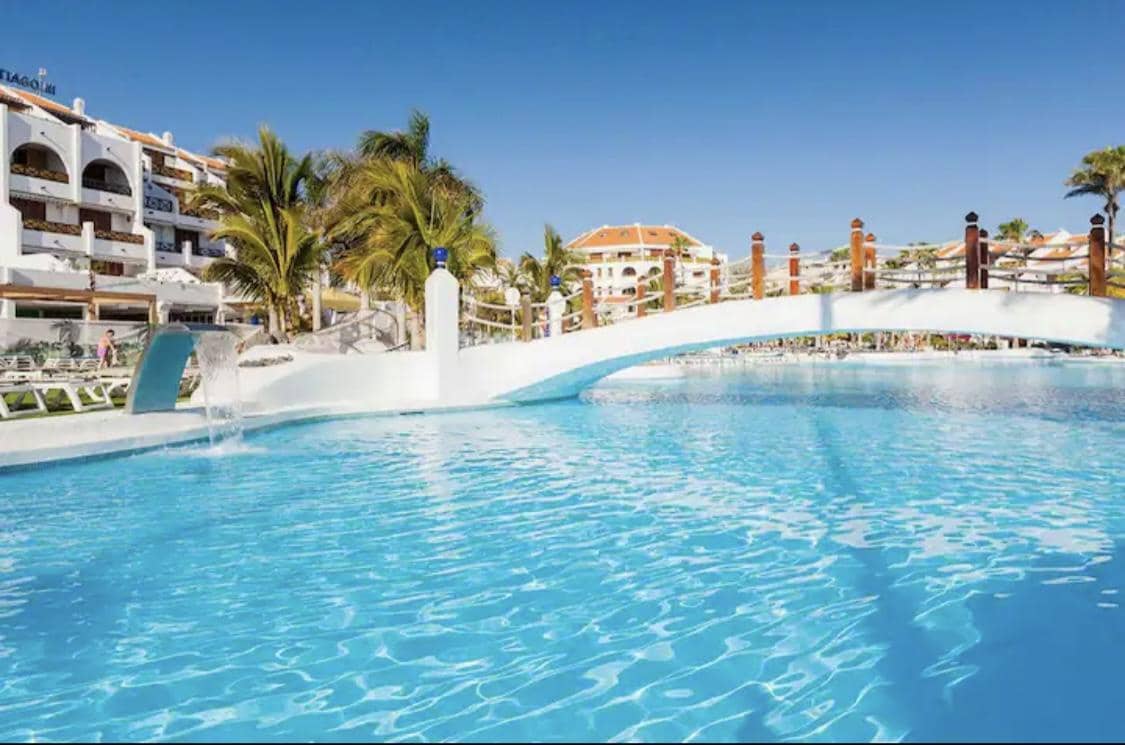 Studio till salu i Los Cristianos med pool - 330 000 € (Ref: 8944844)