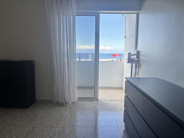 Studio for sale in Puerto Santiago, Santiago del Teide with pool - € 165,000 (Ref: 9251624)