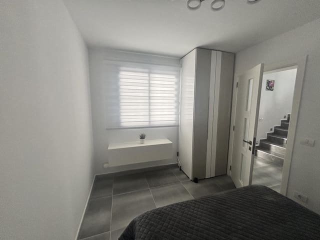 3 bedroom Townhouse for rent in San Eugenio Bajo, Adeje with pool - € 3,300 (Ref: 9324268)