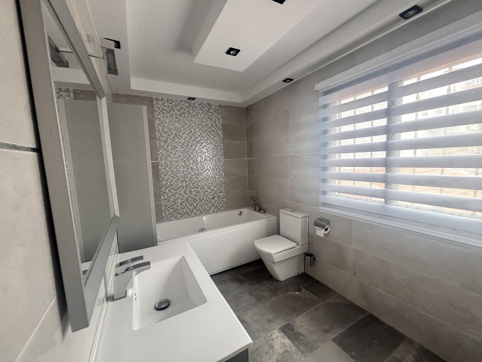 3 soveværelse Byhus til leje i Costa Adeje med swimmingpool - € 3.300 (Ref: 9324268)