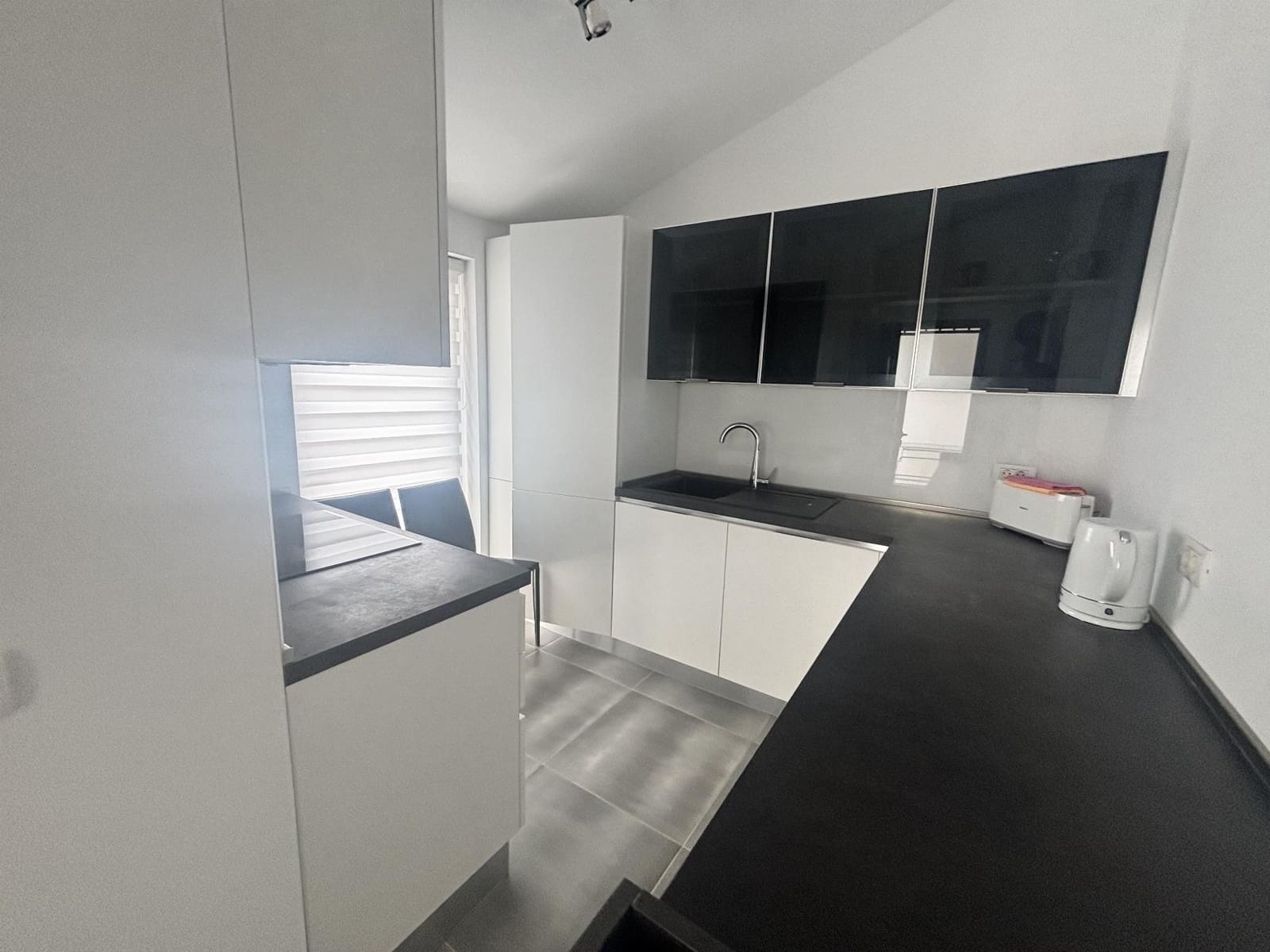 3 soveværelse Byhus til leje i Costa Adeje med swimmingpool - € 3.300 (Ref: 9324268)