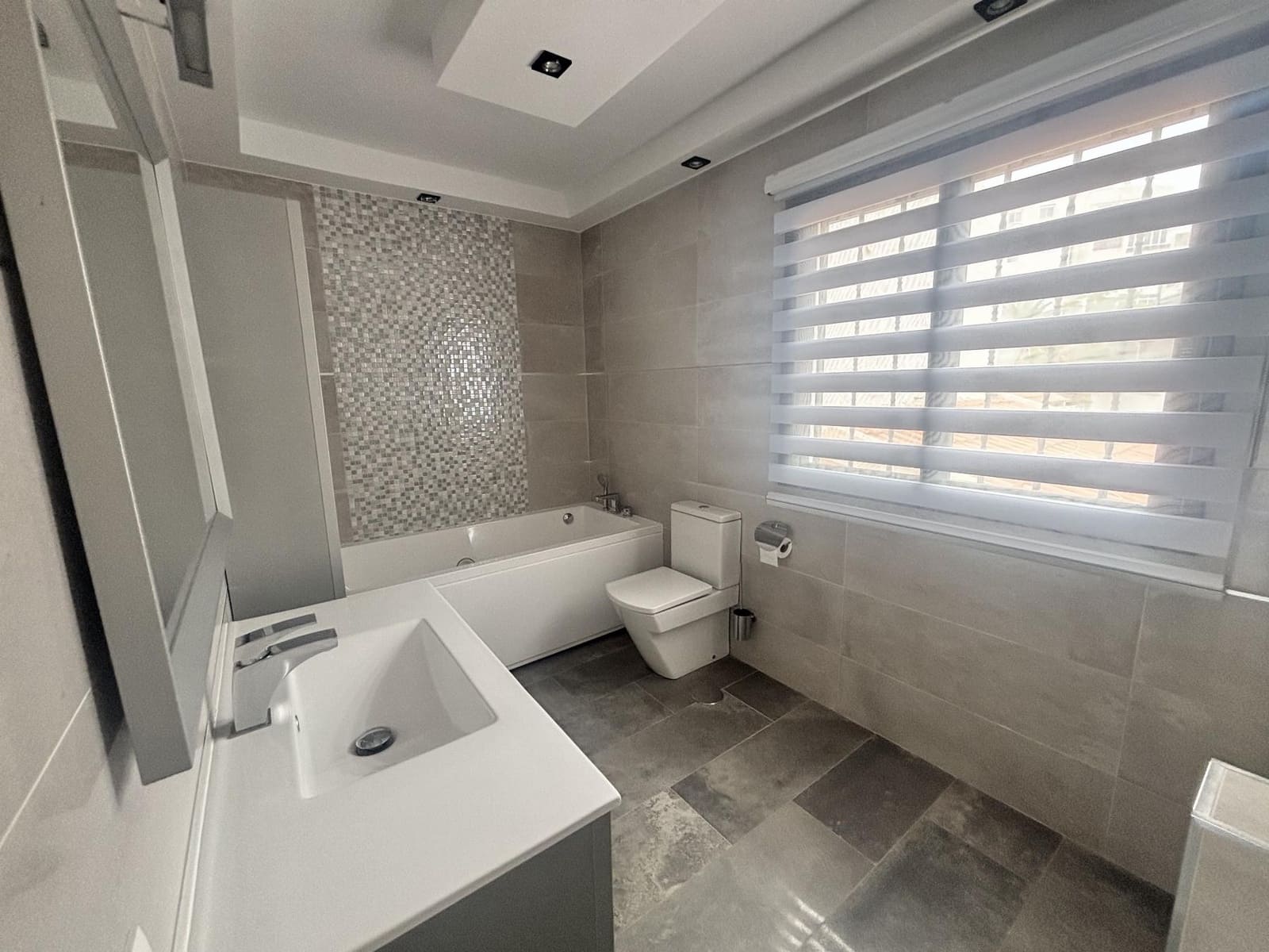 3 soveværelse Byhus til leje i Costa Adeje med swimmingpool - € 3.300 (Ref: 9324268)