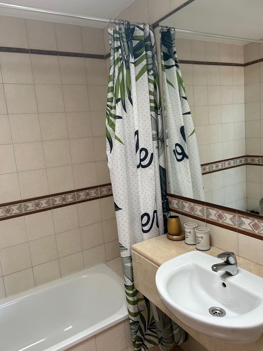 Chalet de 3 habitaciones en El Madroñal en venta con garaje - 490.000 € (Ref: 9371290)