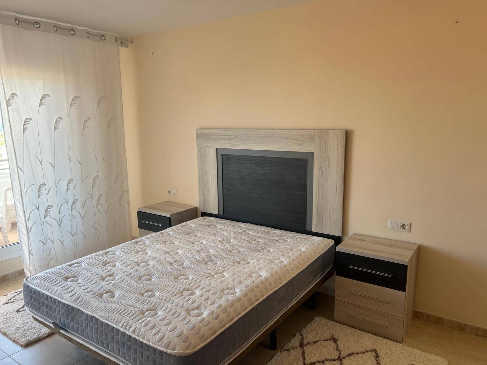 Chalet de 3 habitaciones en El Madroñal en venta con garaje - 490.000 € (Ref: 9371290)