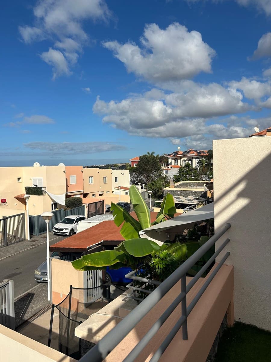 Chalet de 3 habitaciones en El Madroñal en venta con garaje - 490.000 € (Ref: 9371290)