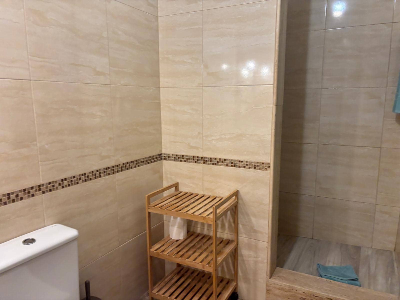 Apartamento de 1 habitación en Playa de las Americas en venta con piscina garaje - 370.000 € (Ref: 9378494)