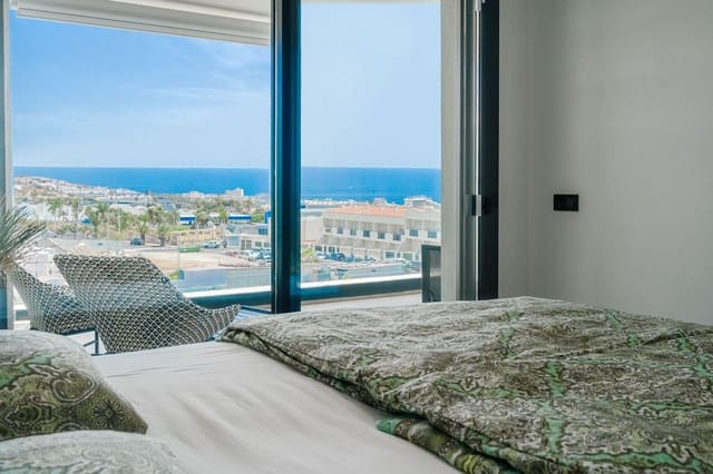 3 camera da letto Attico in vendita in Playa de Fañabé Alto, Adeje con piscina garage - 1.295.000 € (Rif: 9551839)