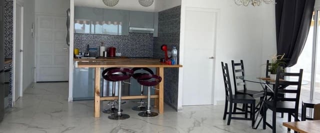 3 soveværelse Villa til salg i Callao Salvaje, Adeje med swimmingpool - € 730.000 (Ref: 9571342)