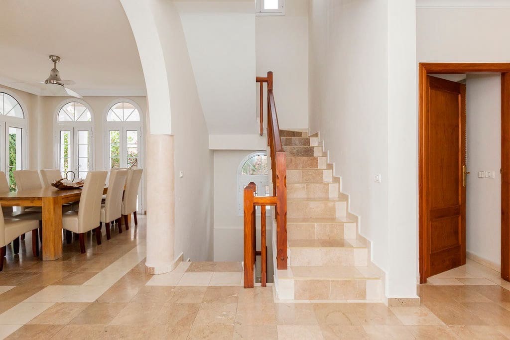 4 chambre Villa/Maison à vendre à El Madronal avec piscine garage - 2 500 000 € (Ref: 9625965)