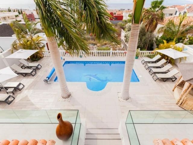 4 chambre Villa/Maison à vendre à El Madroñal, Adeje avec piscine garage - 2 500 000 € (Ref: 9625965)