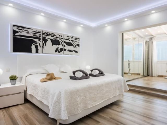 5 camera da letto Villa in vendita in El Madroñal, Adeje con piscina garage - 2.500.000 € (Rif: 9625966)