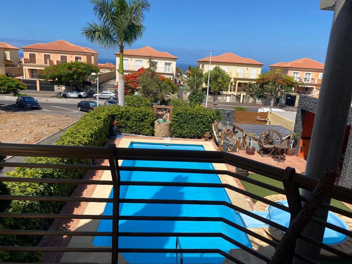 3 bedroom Villa for sale in El Madronal with garage - € 2,310,000 (Ref: 9625967)