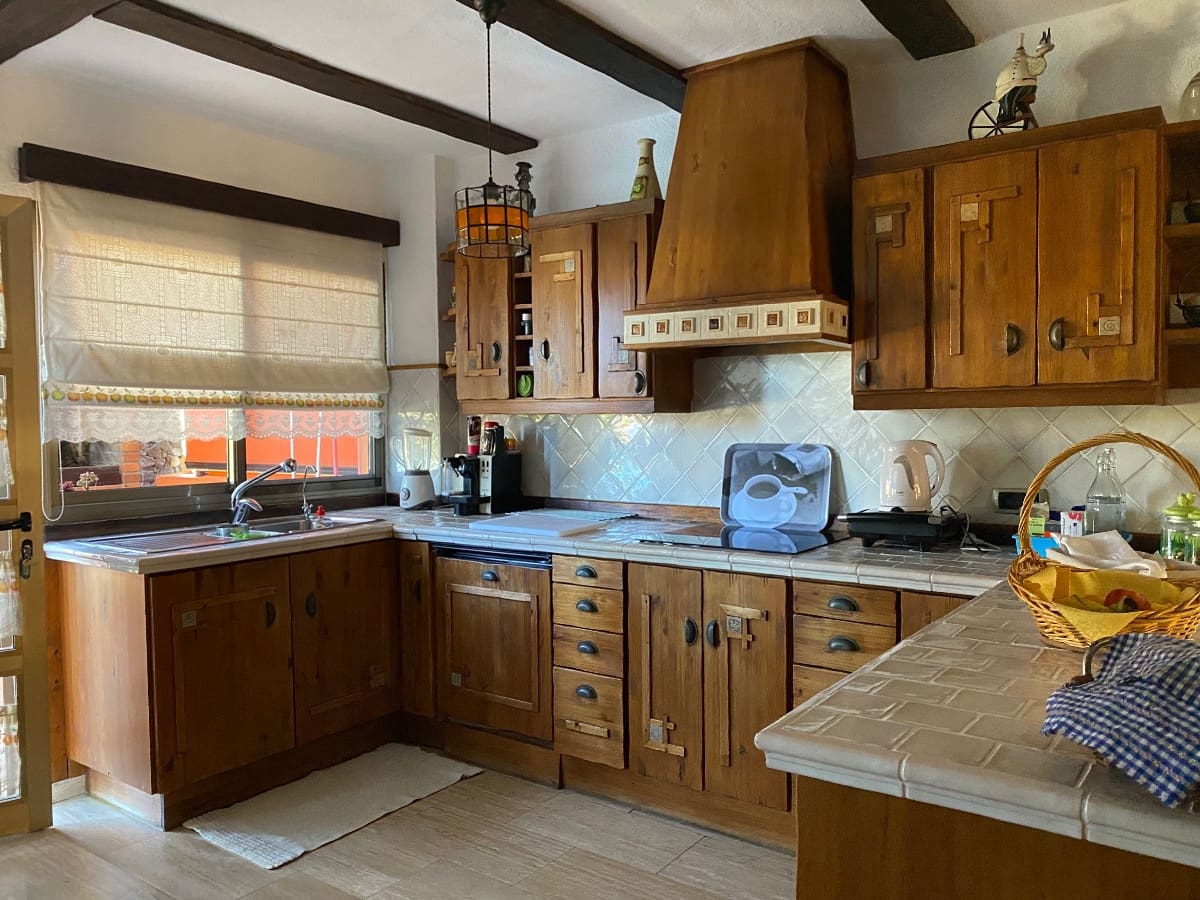 3 bedroom Villa for sale in El Madronal with garage - € 2,310,000 (Ref: 9625967)