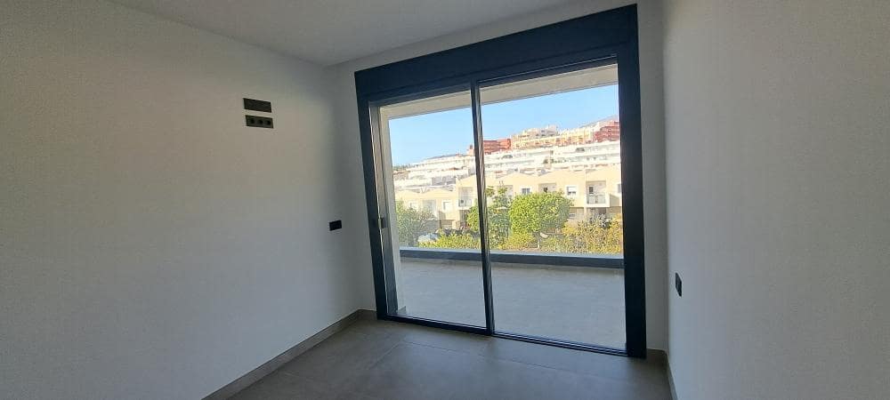 3 chambre Appartement à vendre à El Madronal avec piscine garage - 1 295 000 € (Ref: 9625970)
