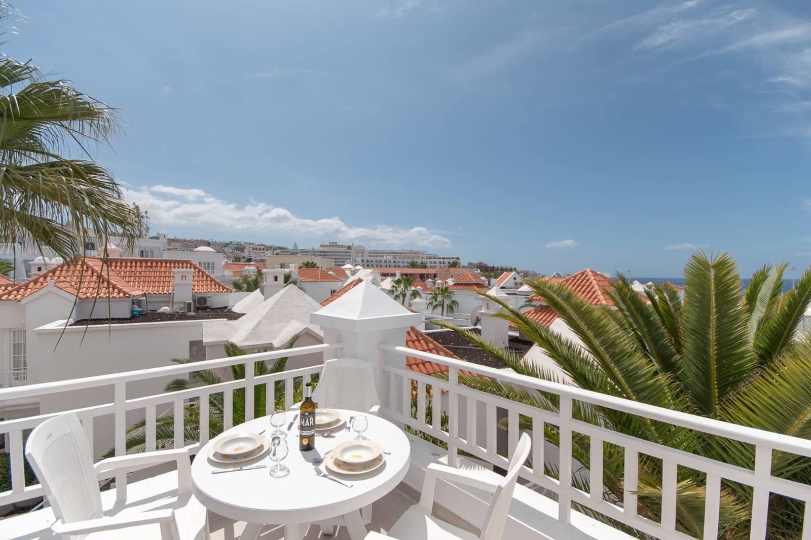 1 bedroom Apartment for sale in Costa Adeje with pool - € 325,000 (Ref: 9625971)