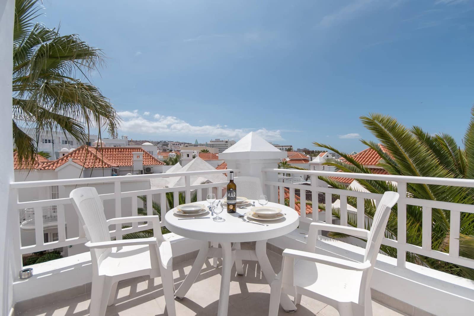 1 bedroom Apartment for sale in Costa Adeje with pool - € 325,000 (Ref: 9625971)