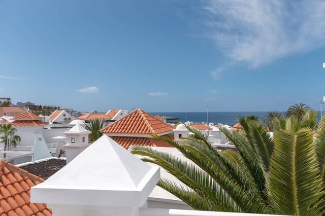 1 bedroom Apartment for sale in Playa Fañabe, Adeje with pool - € 325,000 (Ref: 9625971)