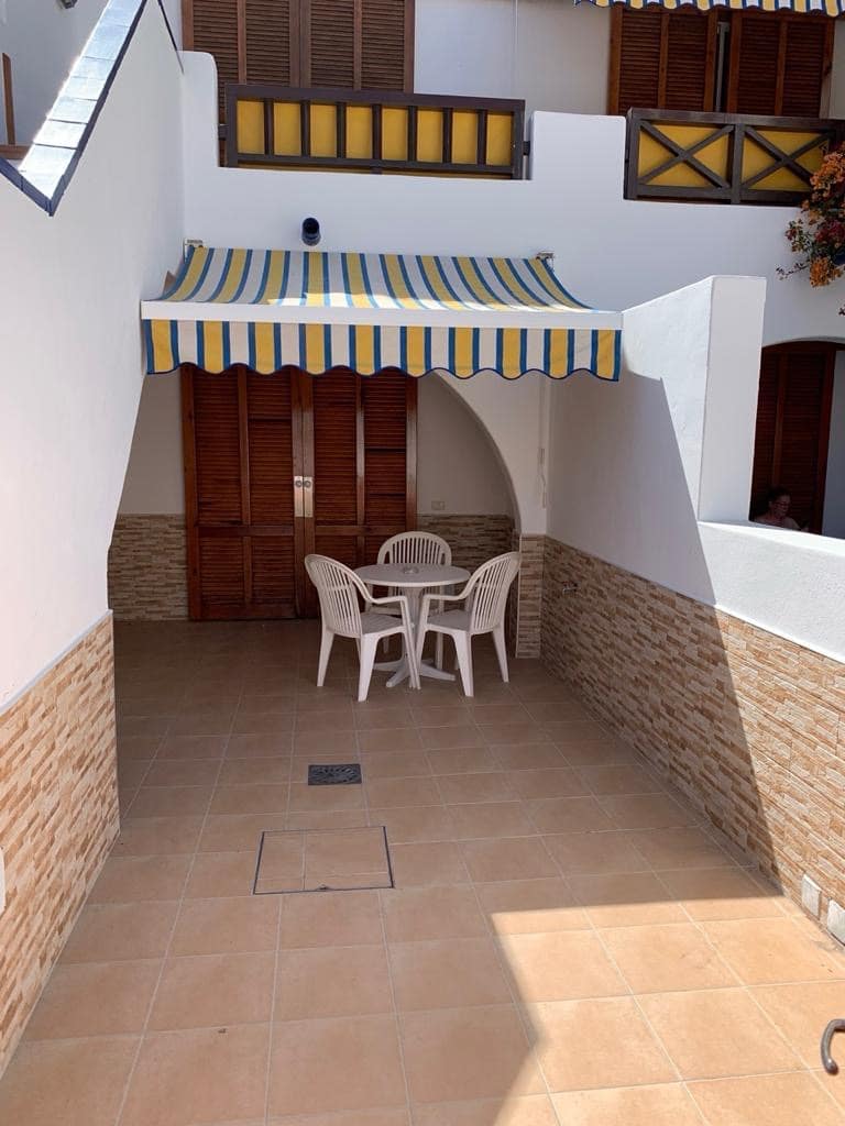 Lejlighed til salg i Los Cristianos med swimmingpool - € 330.000 (Ref: 9625978)