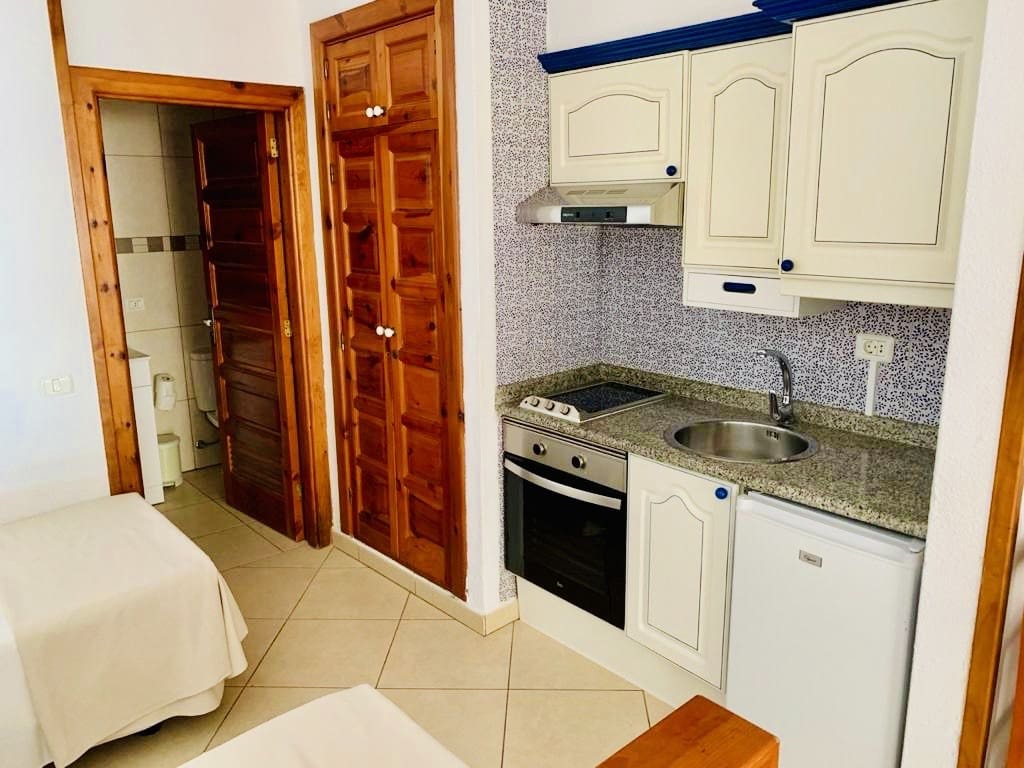 Lejlighed til salg i Los Cristianos med swimmingpool - € 330.000 (Ref: 9625978)