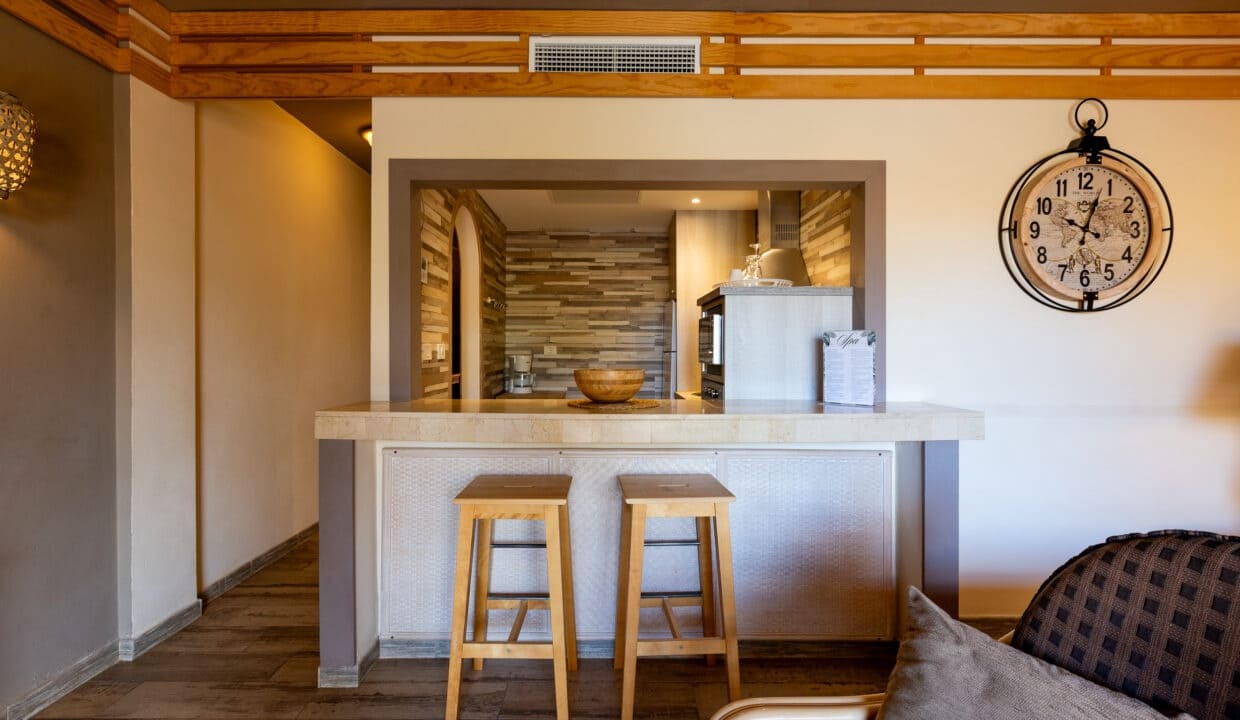 Apartment for sale in Los Cristianos with pool - € 330,000 (Ref: 9625980)