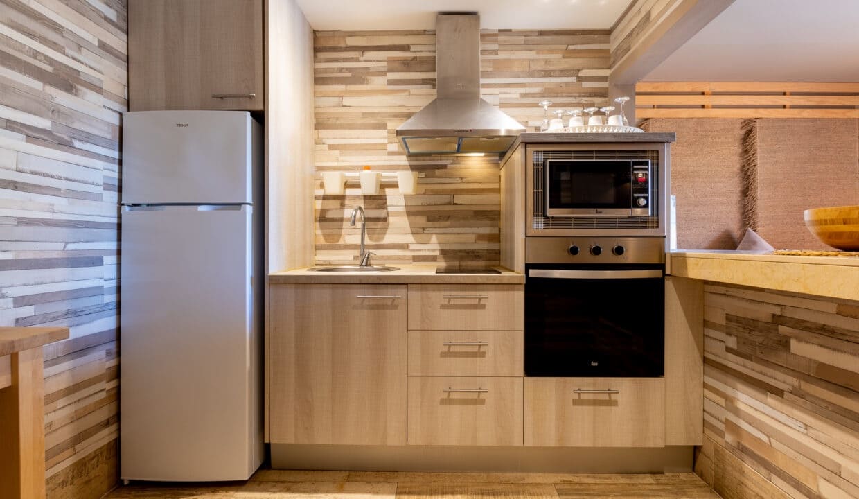 Apartment for sale in Los Cristianos with pool - € 330,000 (Ref: 9625980)