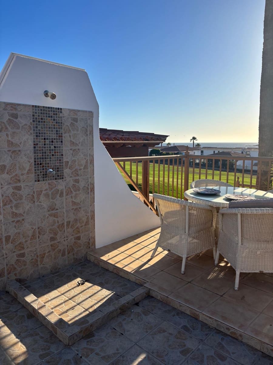 2 makuuhuone Huvila myytävänä paikassa Amarilla Golf mukana uima-altaan - 585 000 € (Ref: 9625982)