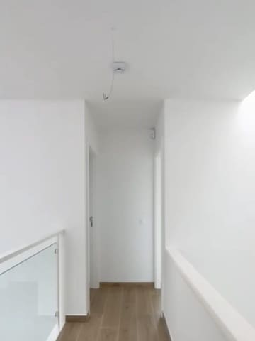 2 bedroom Apartment for sale in Guía de Isora with pool - € 575,000 (Ref: 9627736)