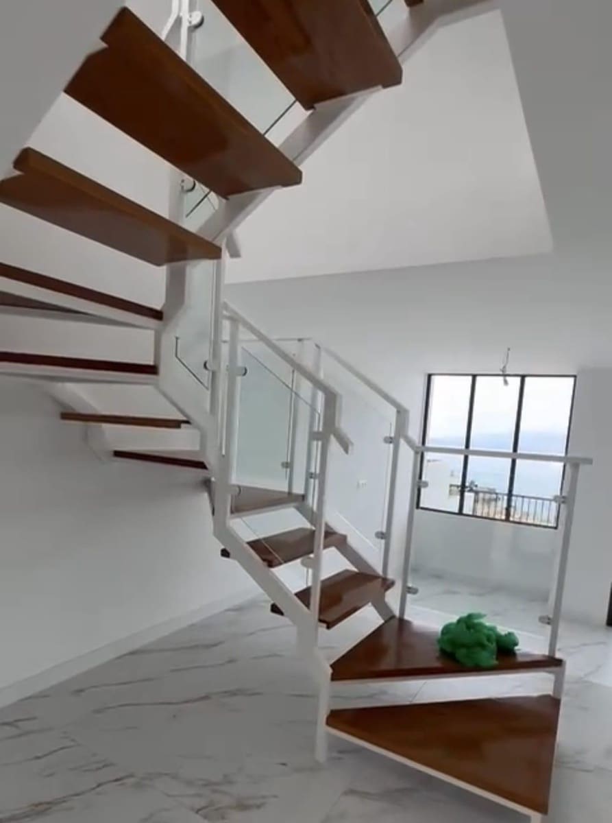 2 bedroom Apartment for sale in Guia de Isora with pool - € 575,000 (Ref: 9627736)