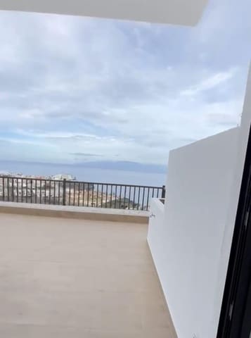 2 bedroom Apartment for sale in Guía de Isora with pool - € 575,000 (Ref: 9627736)