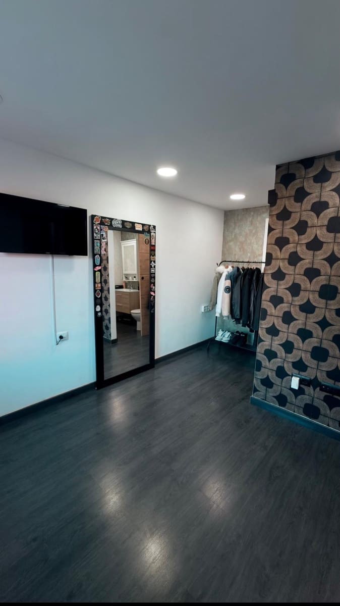 Apartamento de 3 habitaciones en San Isidro de Abona en venta con garaje - 315.000 € (Ref: 9663894)