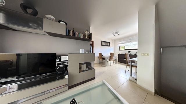 3 bedroom Terraced Villa for sale in Parque de la Reina, Arona with garage - € 460,000 (Ref: 9712117)