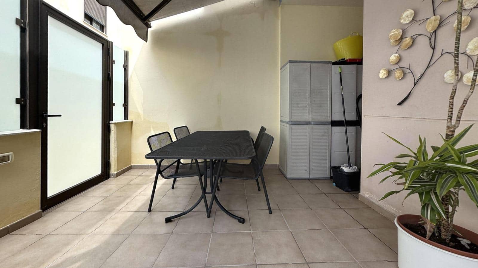 3 sovrum Radhus till salu i Parque de la Reina med garage - 460 000 € (Ref: 9712117)