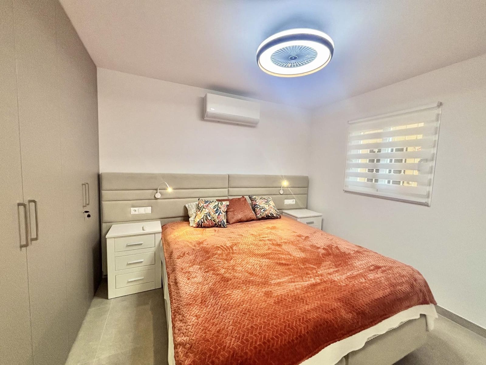 2 soveværelse Lejlighed til salg i Los Cristianos med swimmingpool - € 395.000 (Ref: 9726767)