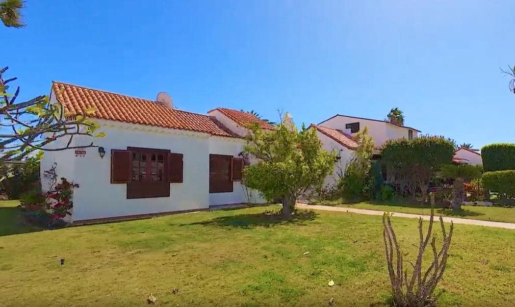 3 bedroom Villa for sale in Golf del Sur with pool - € 450,000 (Ref: 9727665)