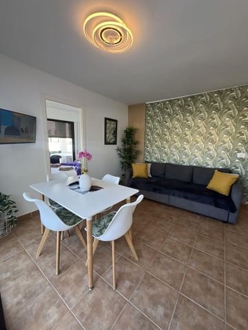 Apartamento de 2 habitaciones en Torviscas Bajo, Adeje en venta con piscina - 399.000 € (Ref: 9735693)