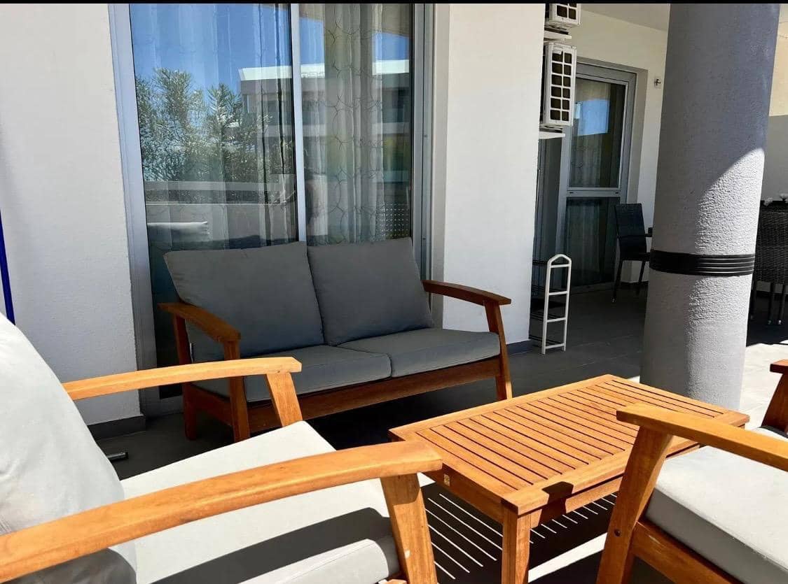 2 makuuhuone Huoneisto myytävänä paikassa La Tejita mukana uima-altaan 
autotalli - 339 000 € (Ref: 9748152)