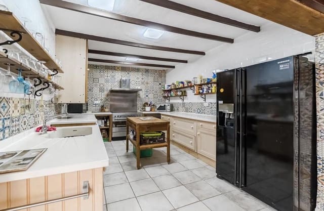 5 soveværelse Finca/Landehus til salg i Granadilla de Abona med swimmingpool - € 549.000 (Ref: 9748153)