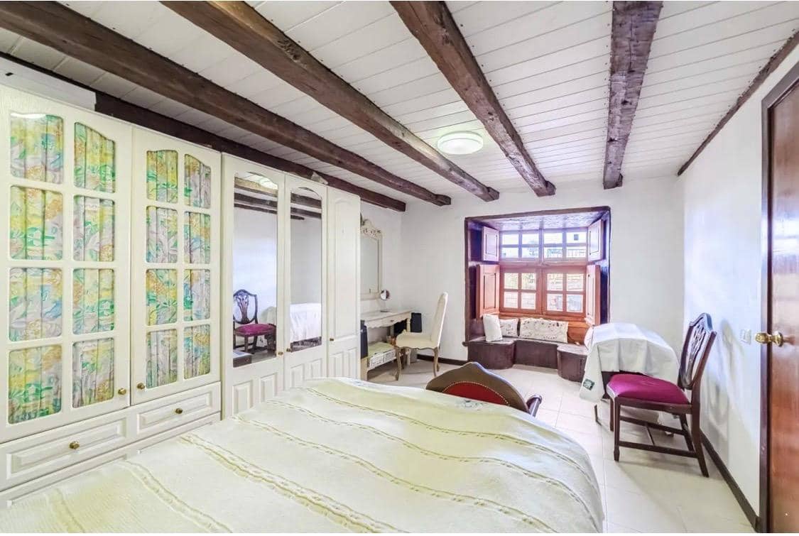 5 soveværelse Finca/Landehus til salg i Granadilla de Abona med swimmingpool - € 549.000 (Ref: 9748153)