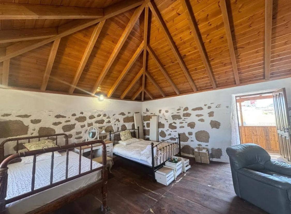 5 soveværelse Finca/Landehus til salg i Granadilla de Abona med swimmingpool - € 549.000 (Ref: 9748153)