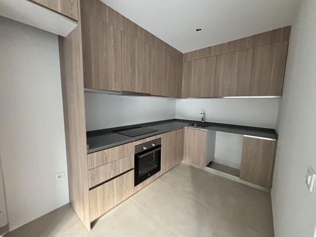 3 soverom Leilighet til salgs i Salamanca, Santa Cruz de Tenerife med svømmebasseng garasje - € 472 000 (Ref: 9801327)